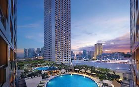 Swissotel The Stamford 5*